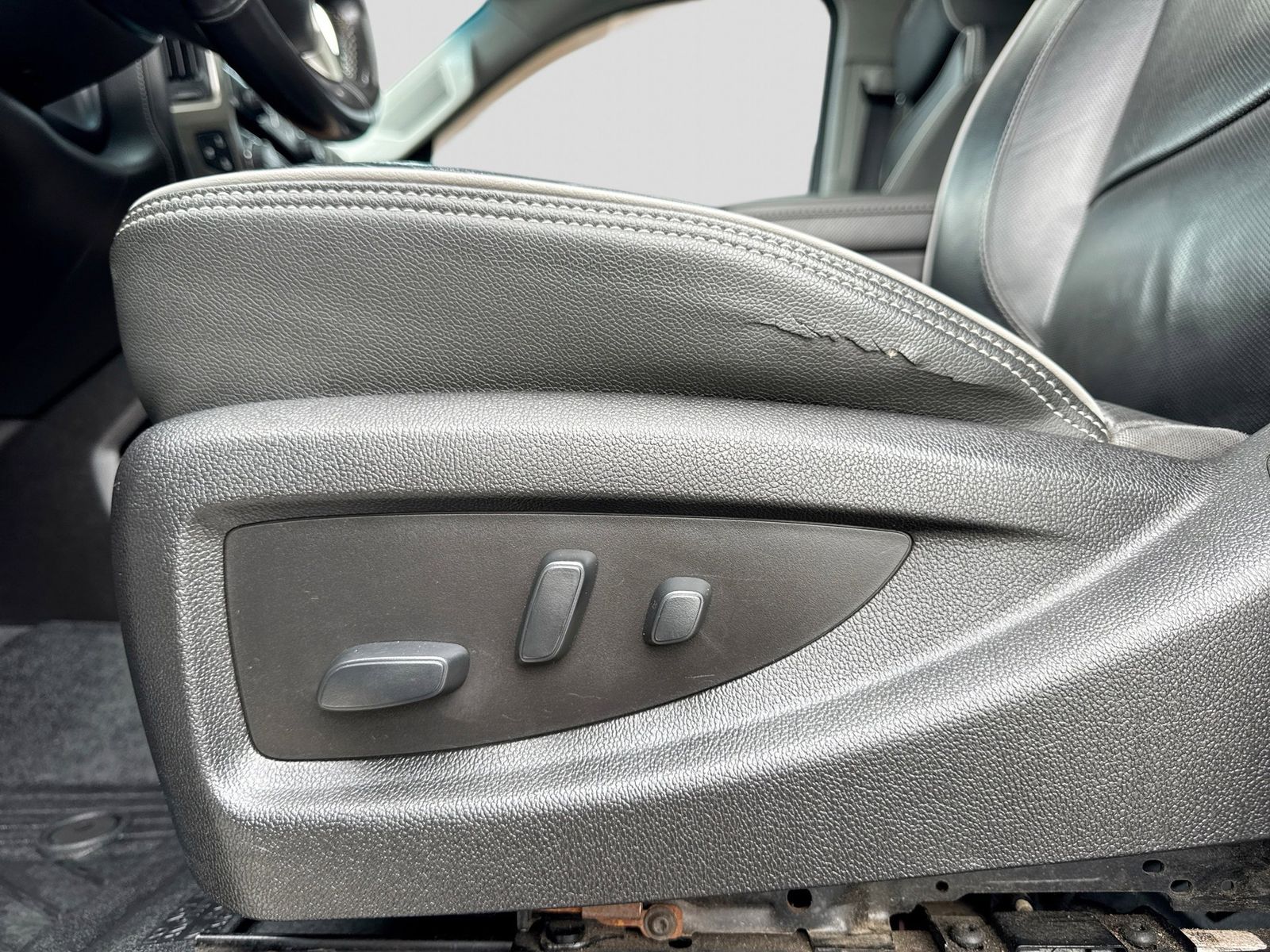 Thumbnail: 2019 Chevrolet Silverado 2500 - 3