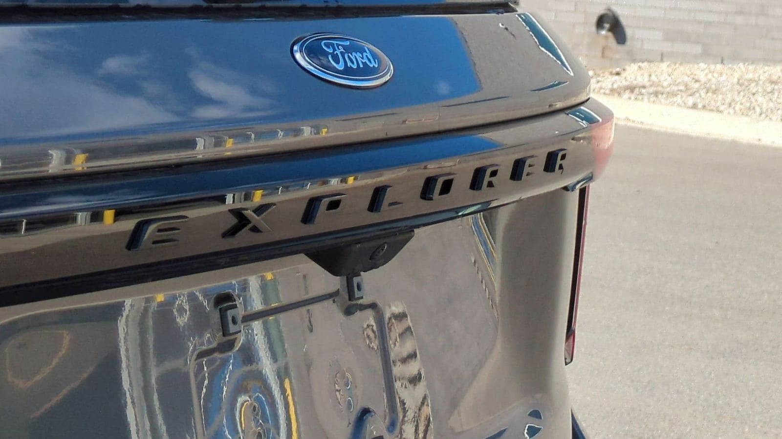 Thumbnail: 2025 Ford Explorer - 9