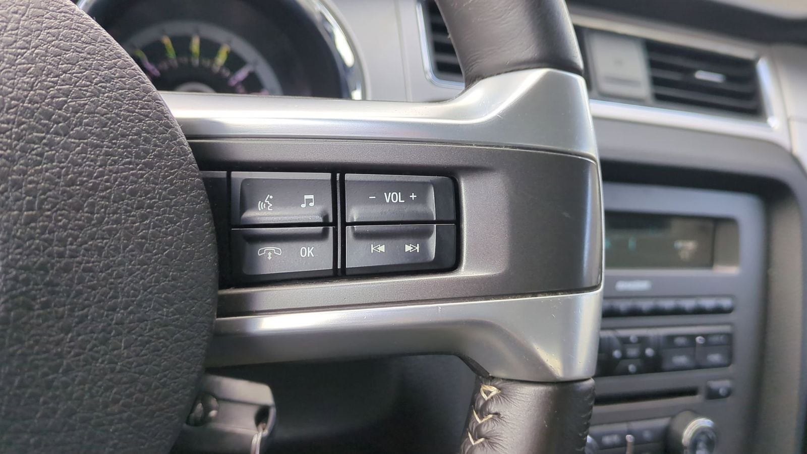 Thumbnail: 2013 Ford Mustang - 20