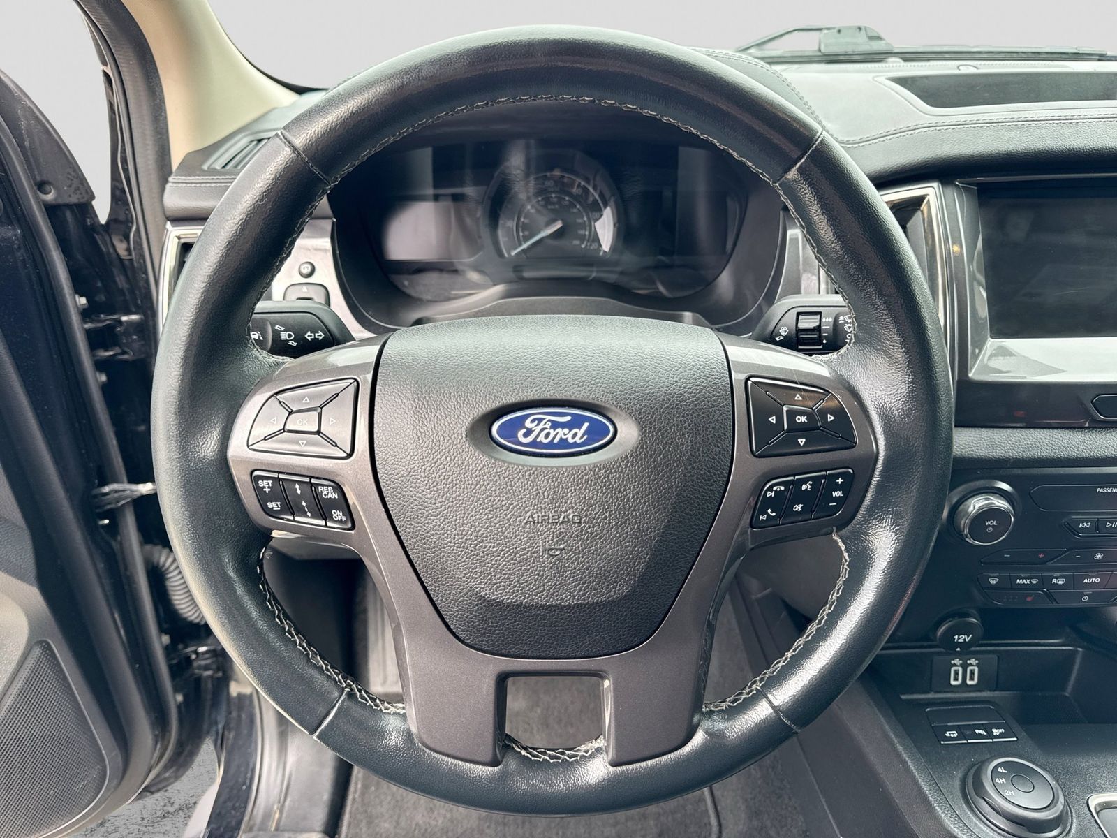 Thumbnail: 2023 Ford Ranger - 23