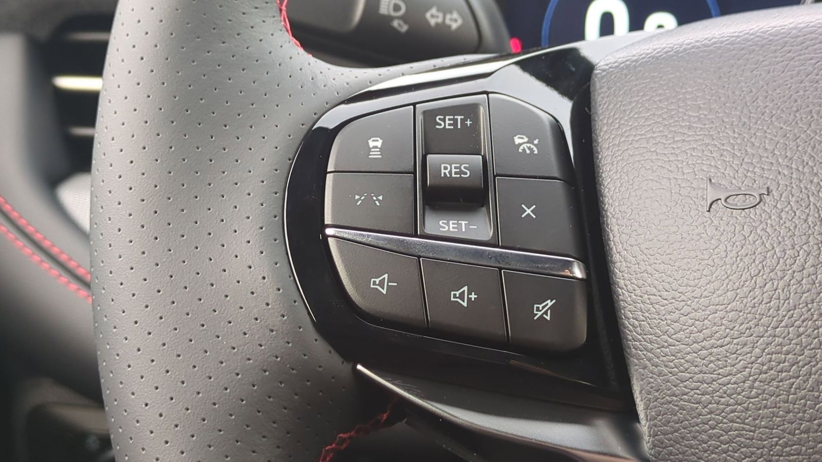 Thumbnail: 2026 Ford Explorer - 20