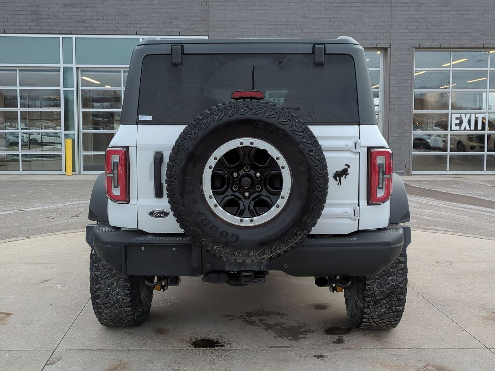 Thumbnail: 2022 Ford Bronco - 7