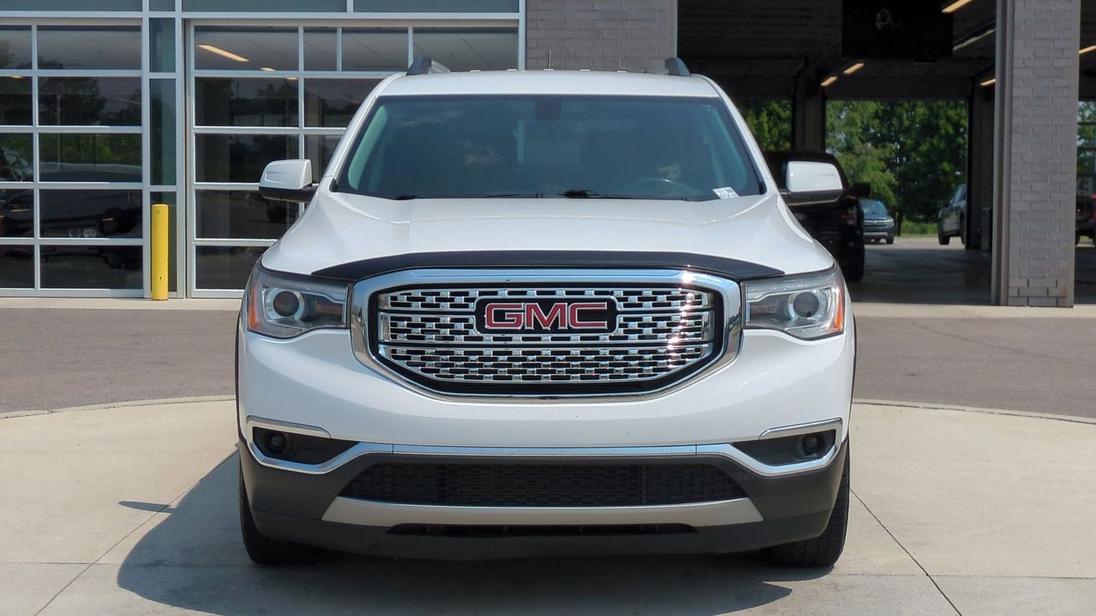 Thumbnail: 2019 GMC Acadia - 18