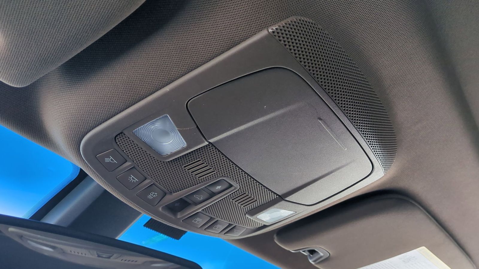 Thumbnail: 2016 Lincoln MKX - 37