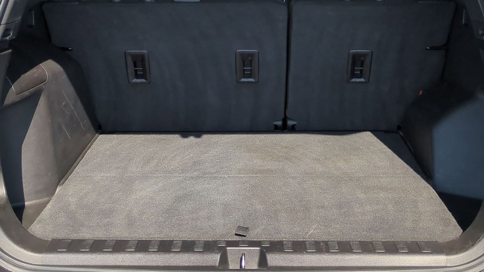 Thumbnail: 2019 Chevrolet Equinox - 40