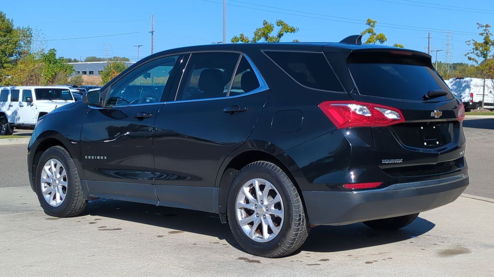 2020 Chevrolet Equinox LT photo 3