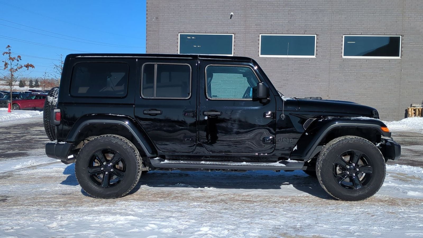 Thumbnail: 2021 Jeep Wrangler - 8