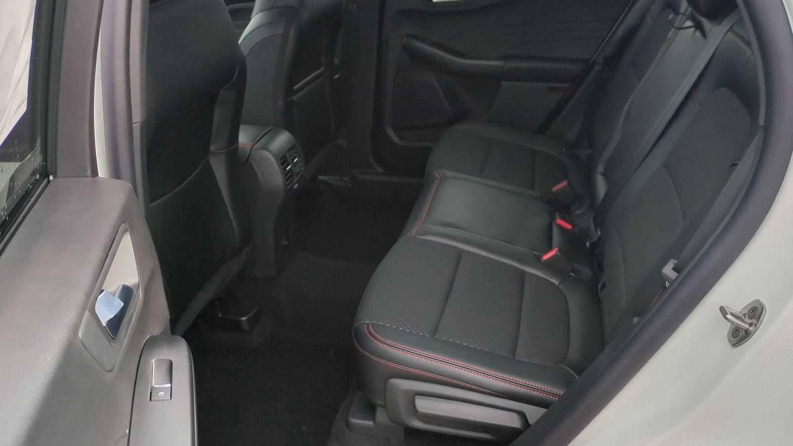 Thumbnail: 2025 Ford Escape - 18