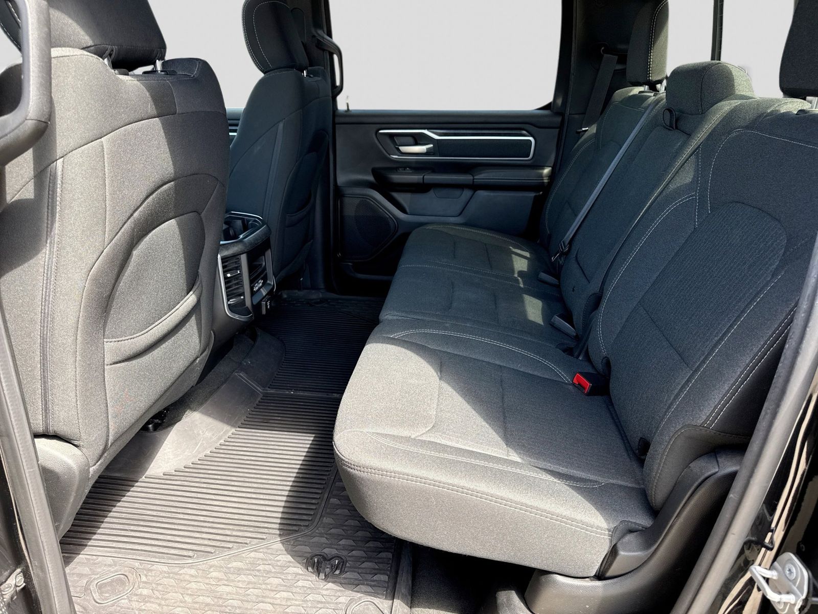 Thumbnail: 2020 RAM 1500 - 23