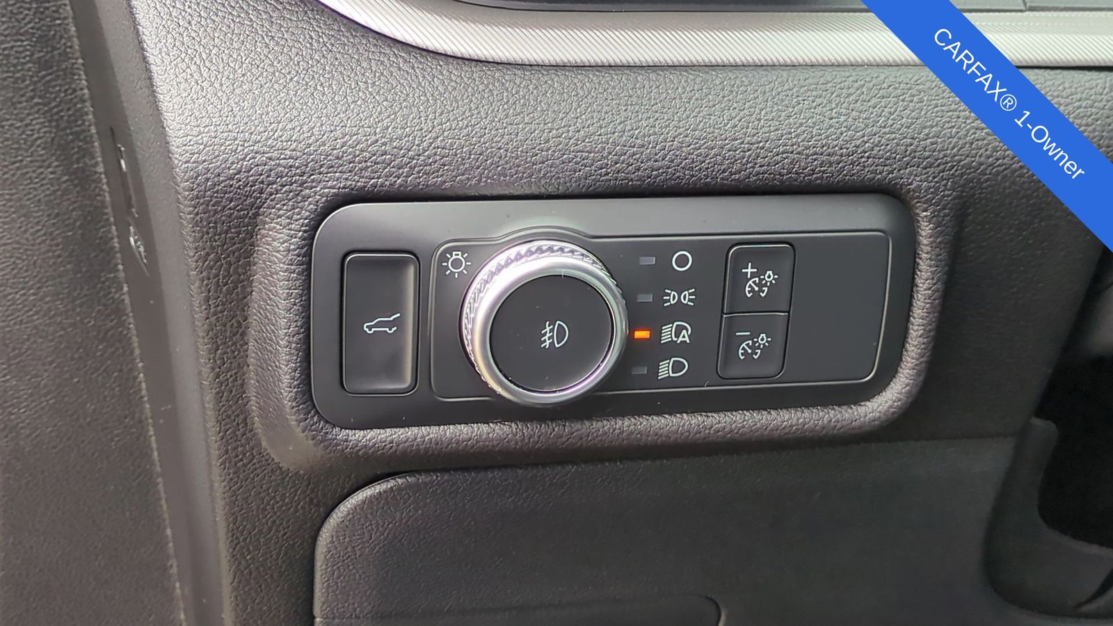 Thumbnail: 2022 Ford Explorer - 18