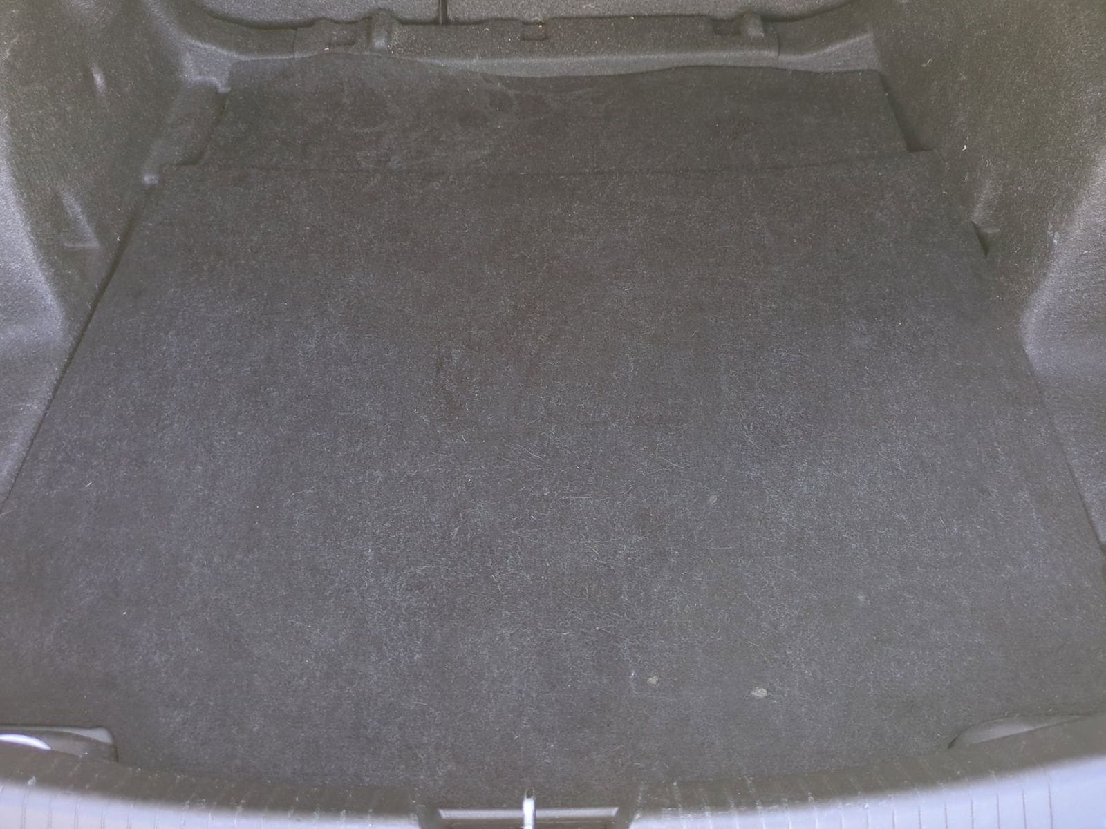 Thumbnail: 2018 Chevrolet Malibu - 38