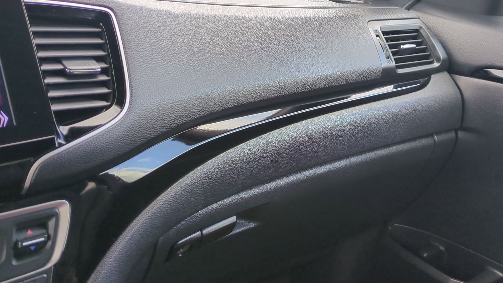 Thumbnail: 2023 Honda Ridgeline - 36