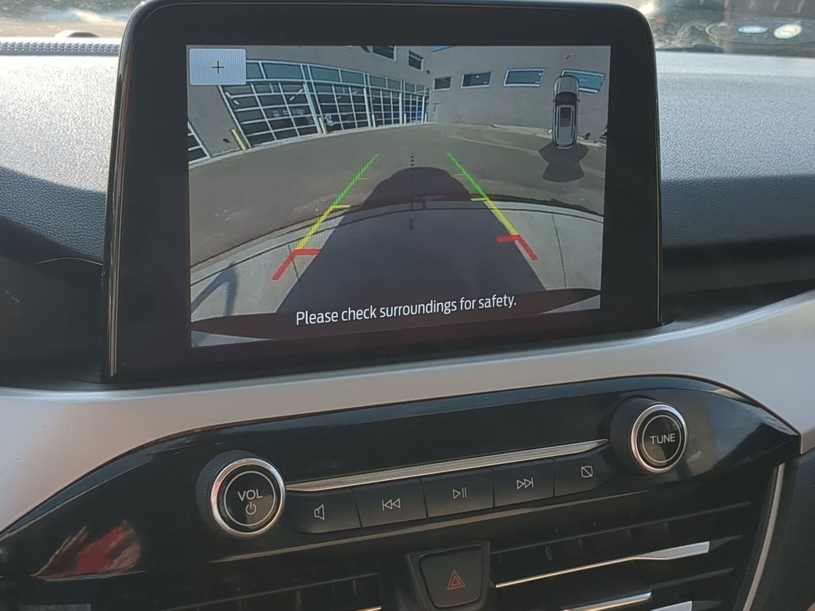 Thumbnail: 2021 Ford Escape - 32