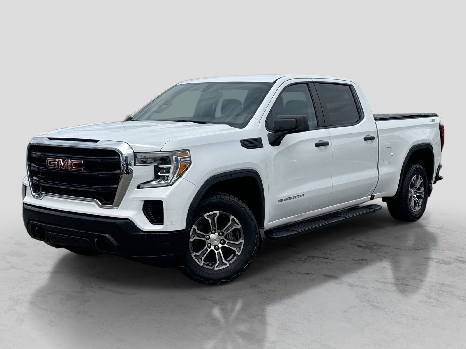 2019 GMC Sierra 4WD Crew Cab Short Box's photo