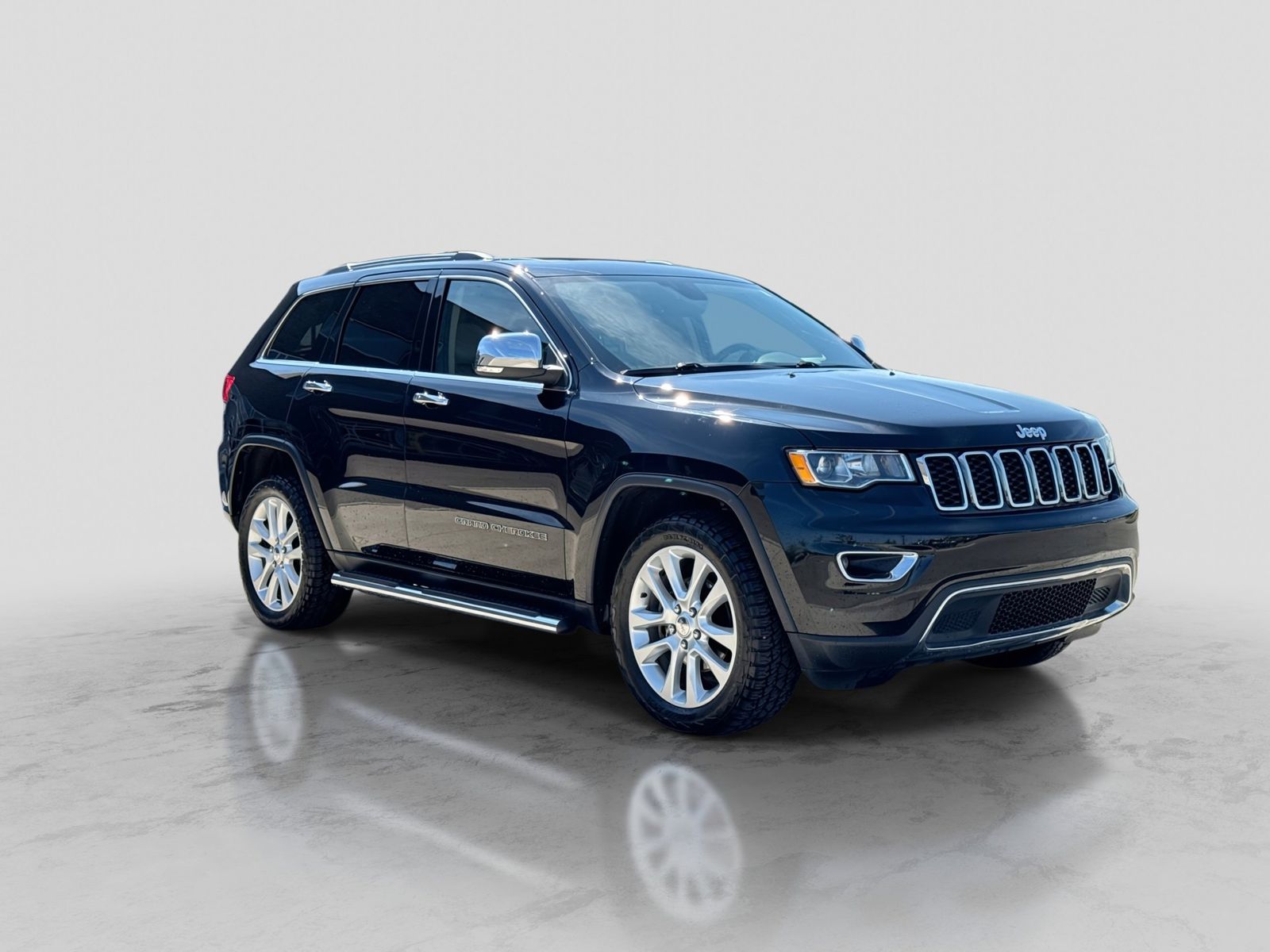 Thumbnail: 2017 Jeep Grand Cherokee - 10