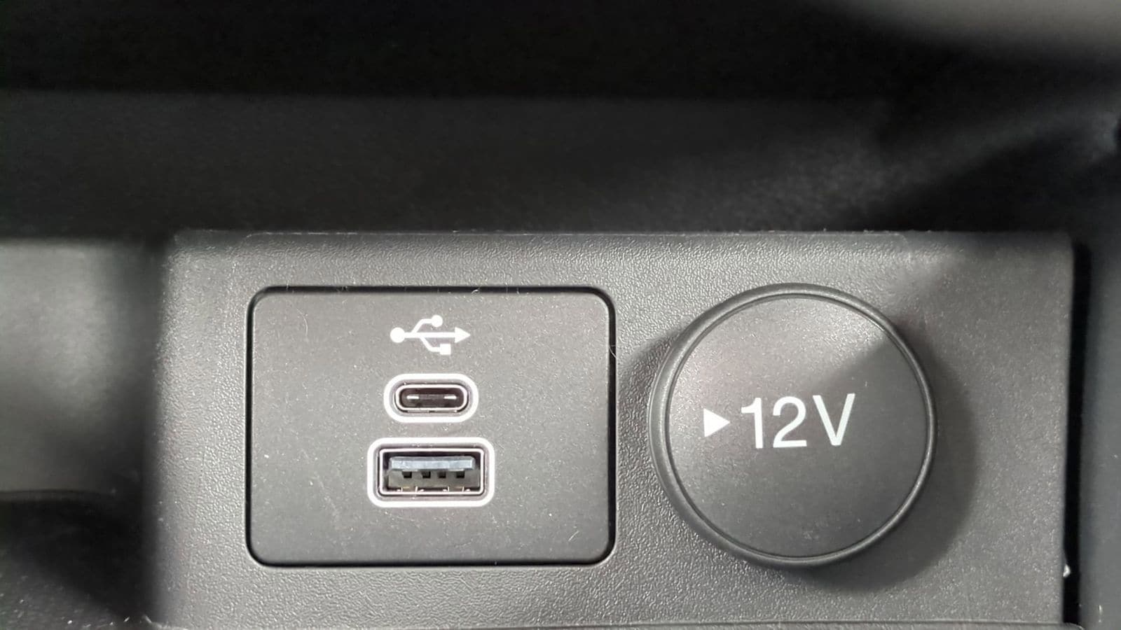 Thumbnail: 2025 Ford Escape - 31