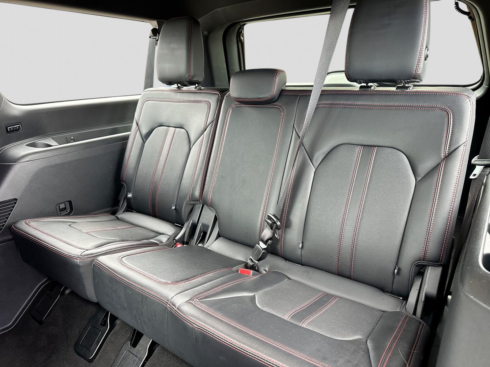 Thumbnail: 2024 Ford Expedition MAX - 28