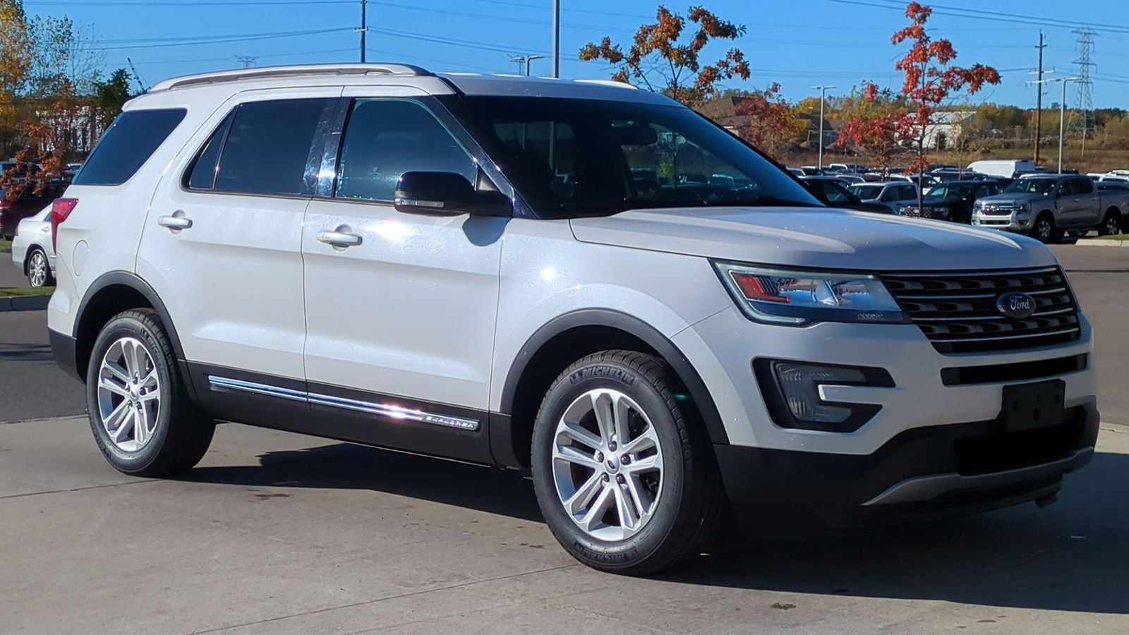 Thumbnail: 2016 Ford Explorer - 8