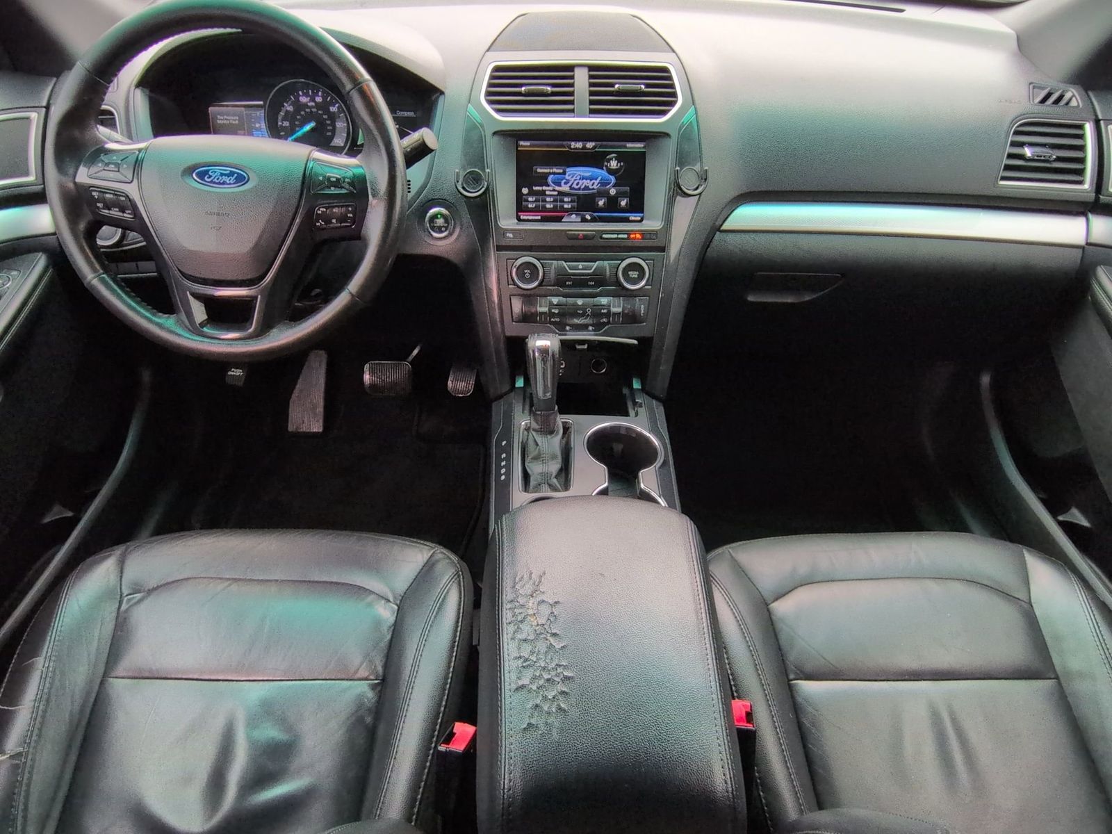 Thumbnail: 2016 Ford Explorer - 18