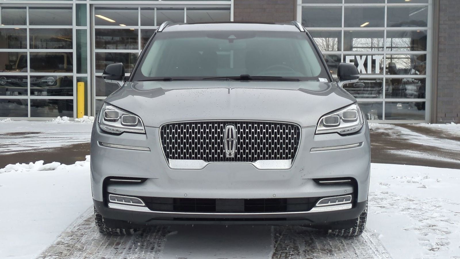 Thumbnail: 2020 Lincoln Aviator - 10