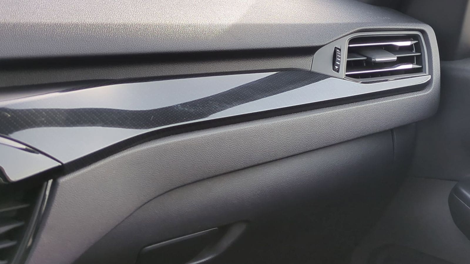 Thumbnail: 2023 Ford Escape - 36