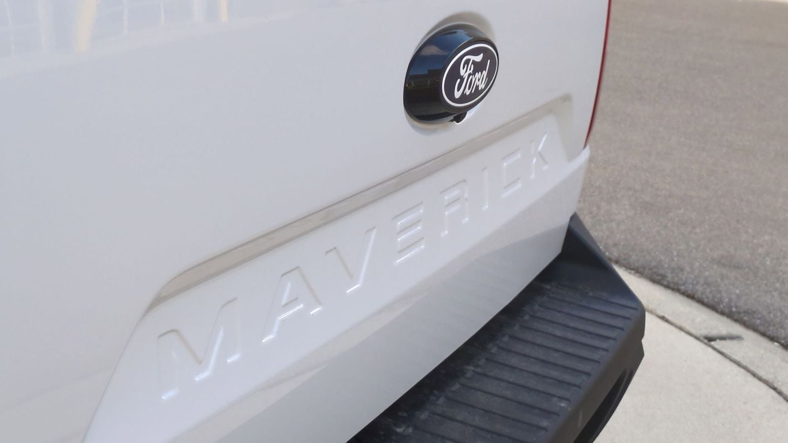 Thumbnail: 2025 Ford Maverick - 9