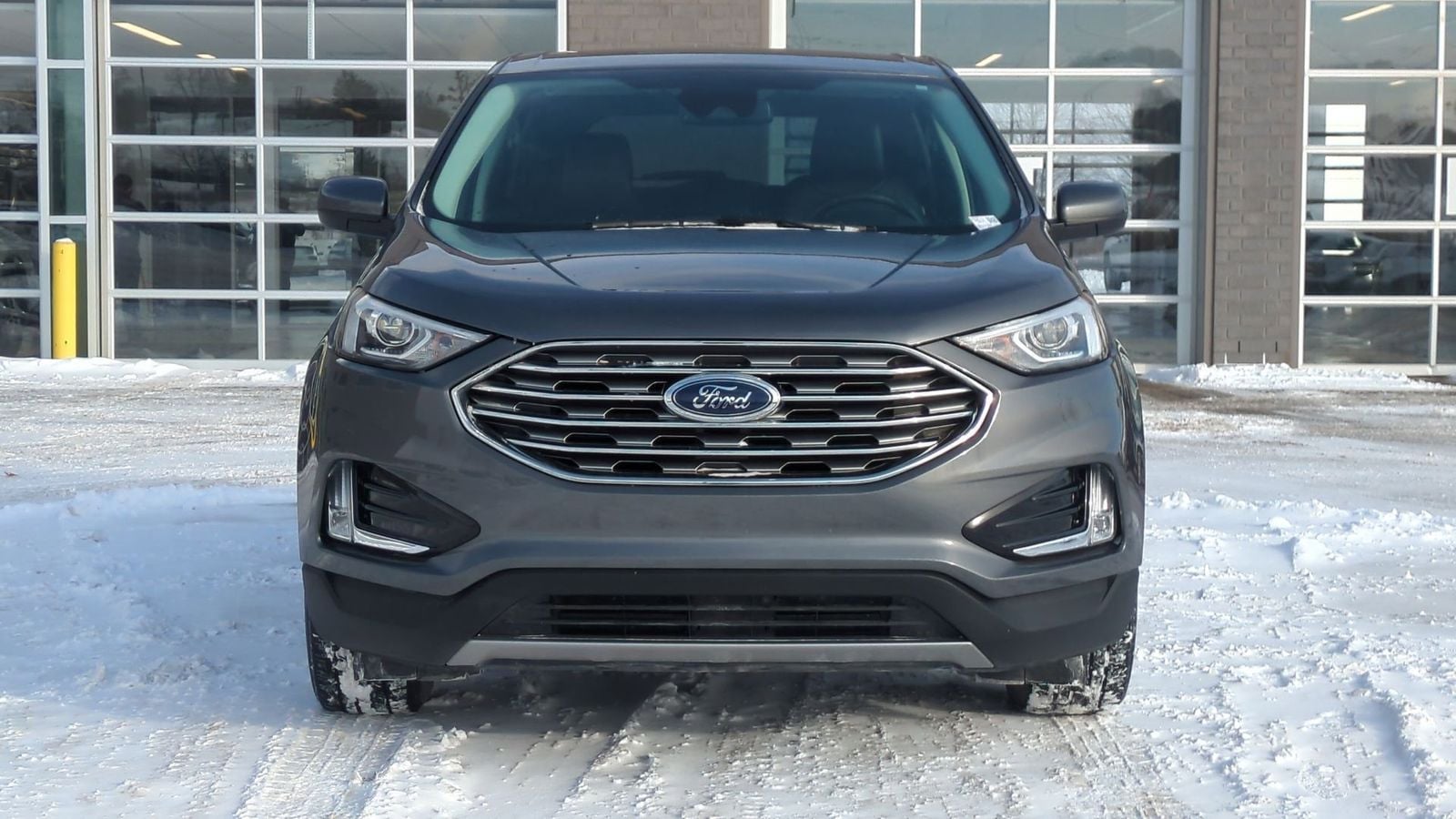 Thumbnail: 2021 Ford Edge - 10