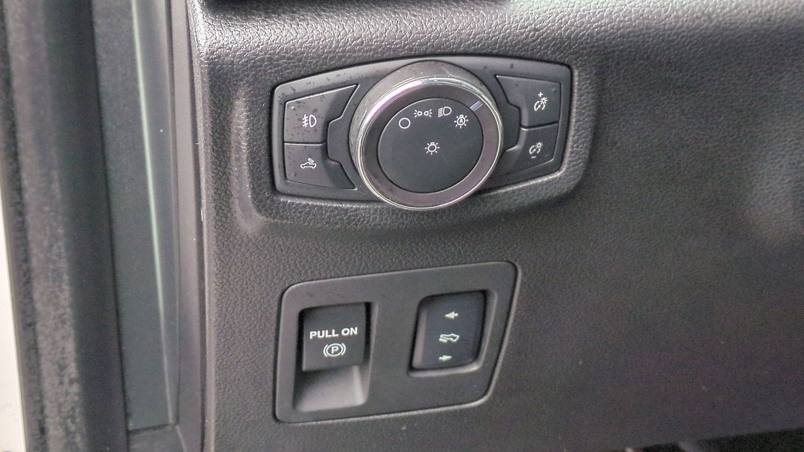 Thumbnail: 2018 Ford F-150 - 18