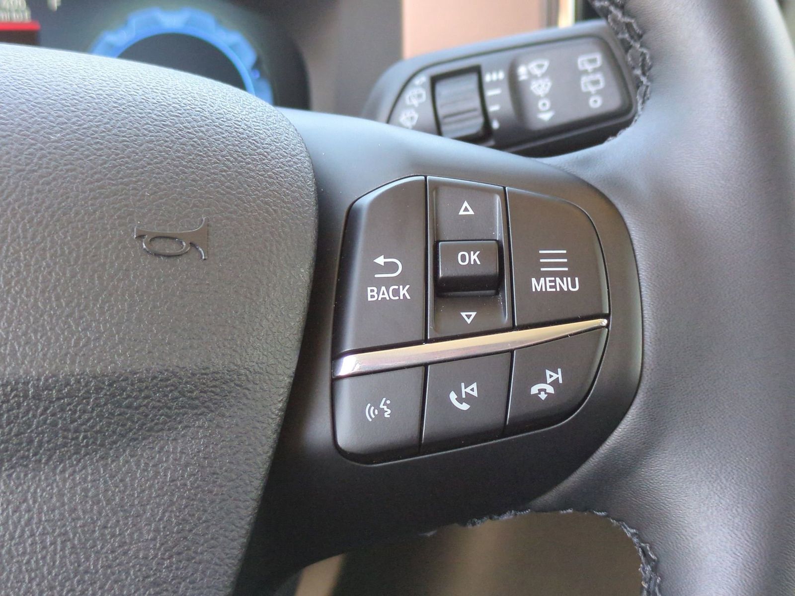 Thumbnail: 2025 Ford Bronco Sport - 23