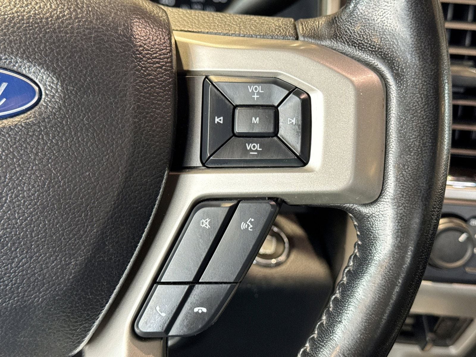 Thumbnail: 2019 Ford F-250 - 25