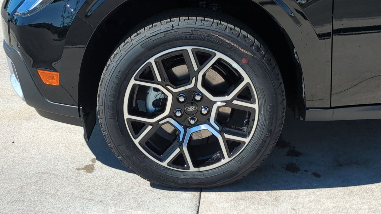 Thumbnail: 2025 Ford Maverick - 11