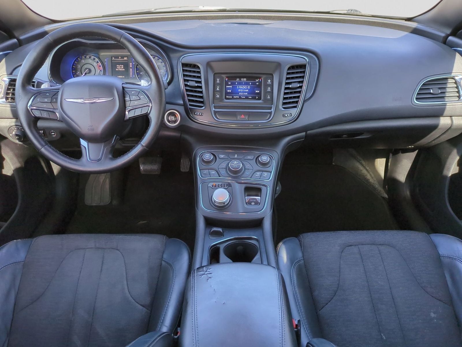 Thumbnail: 2015 Chrysler 200 - 19