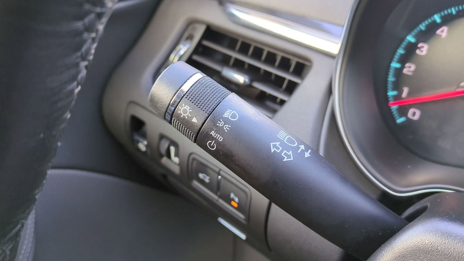 Thumbnail: 2019 Chevrolet Impala - 25