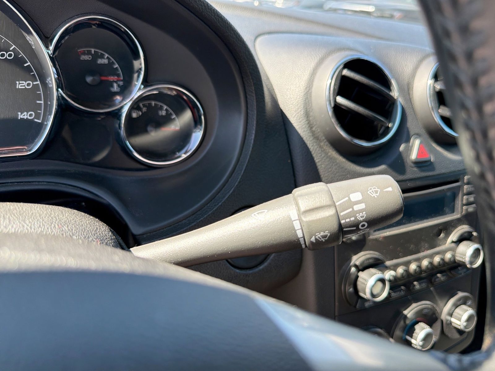 Thumbnail: 2008 Pontiac G6 - 19