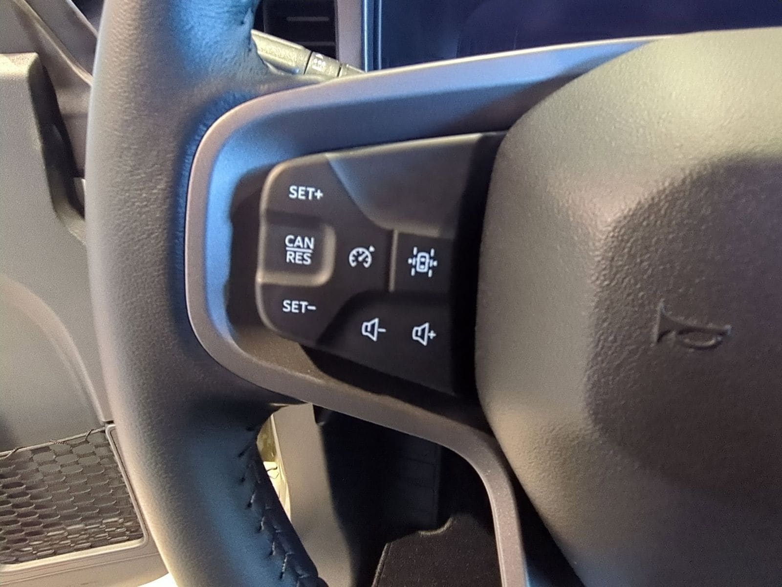 Thumbnail: 2025 Ford Bronco - 24