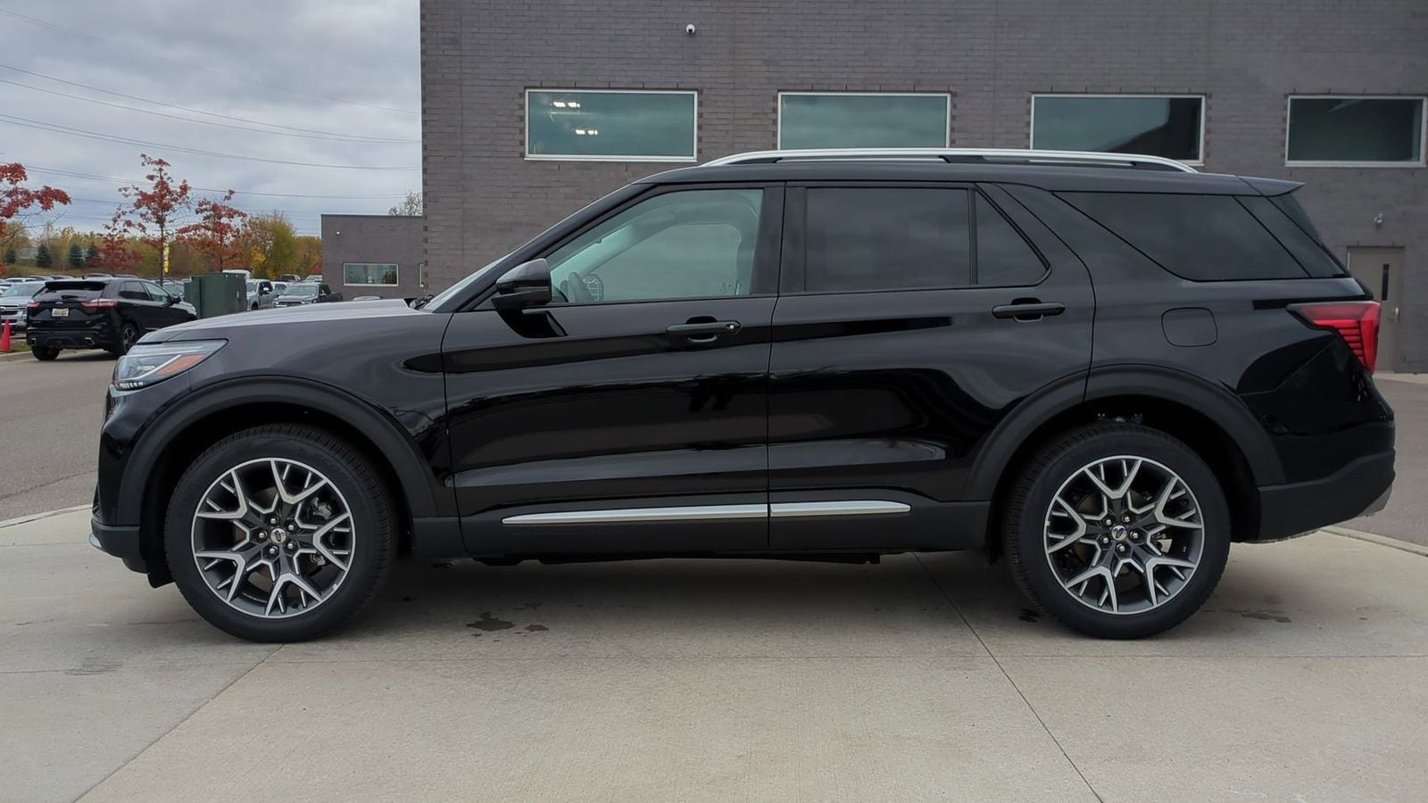 Thumbnail: 2025 Ford Explorer - 2