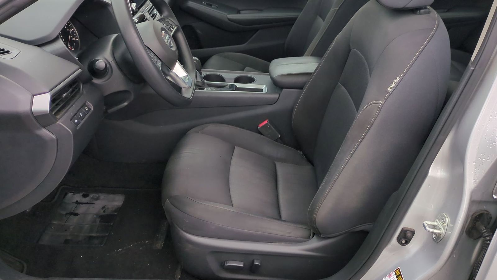 Thumbnail: 2020 Nissan Altima - 15