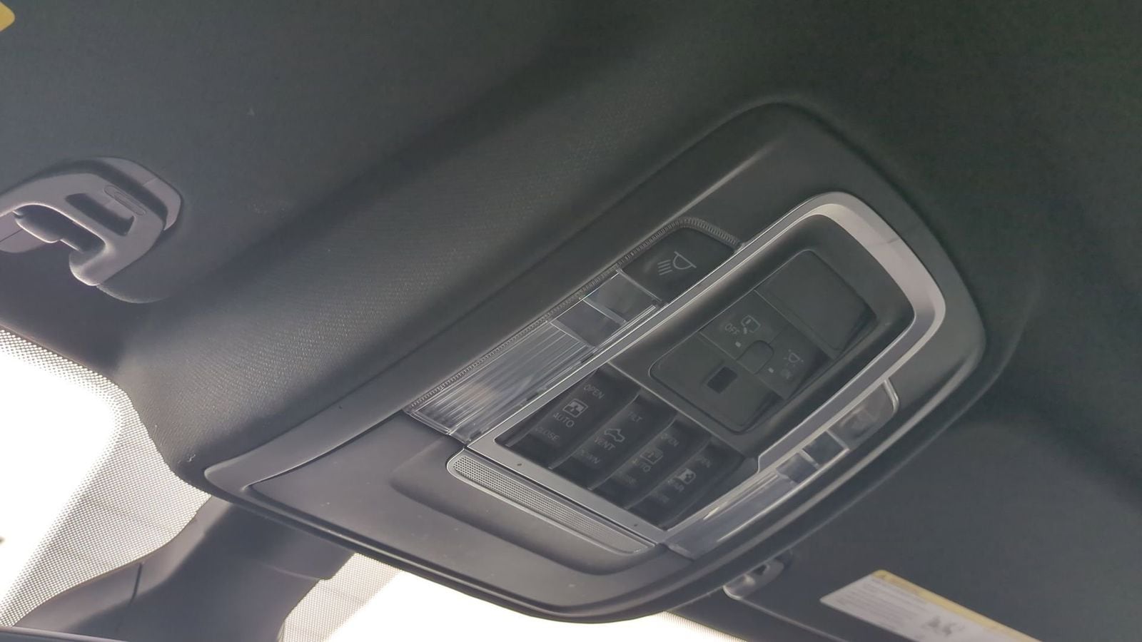 Thumbnail: 2021 RAM 1500 - 33