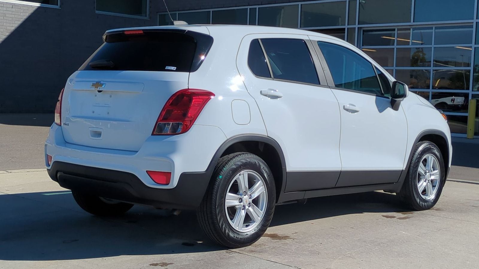 Thumbnail: 2021 Chevrolet Trax - 7