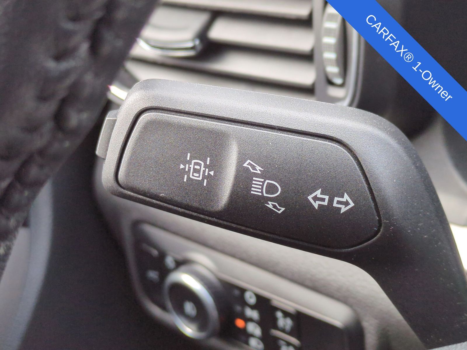 Thumbnail: 2024 Ford Explorer - 33