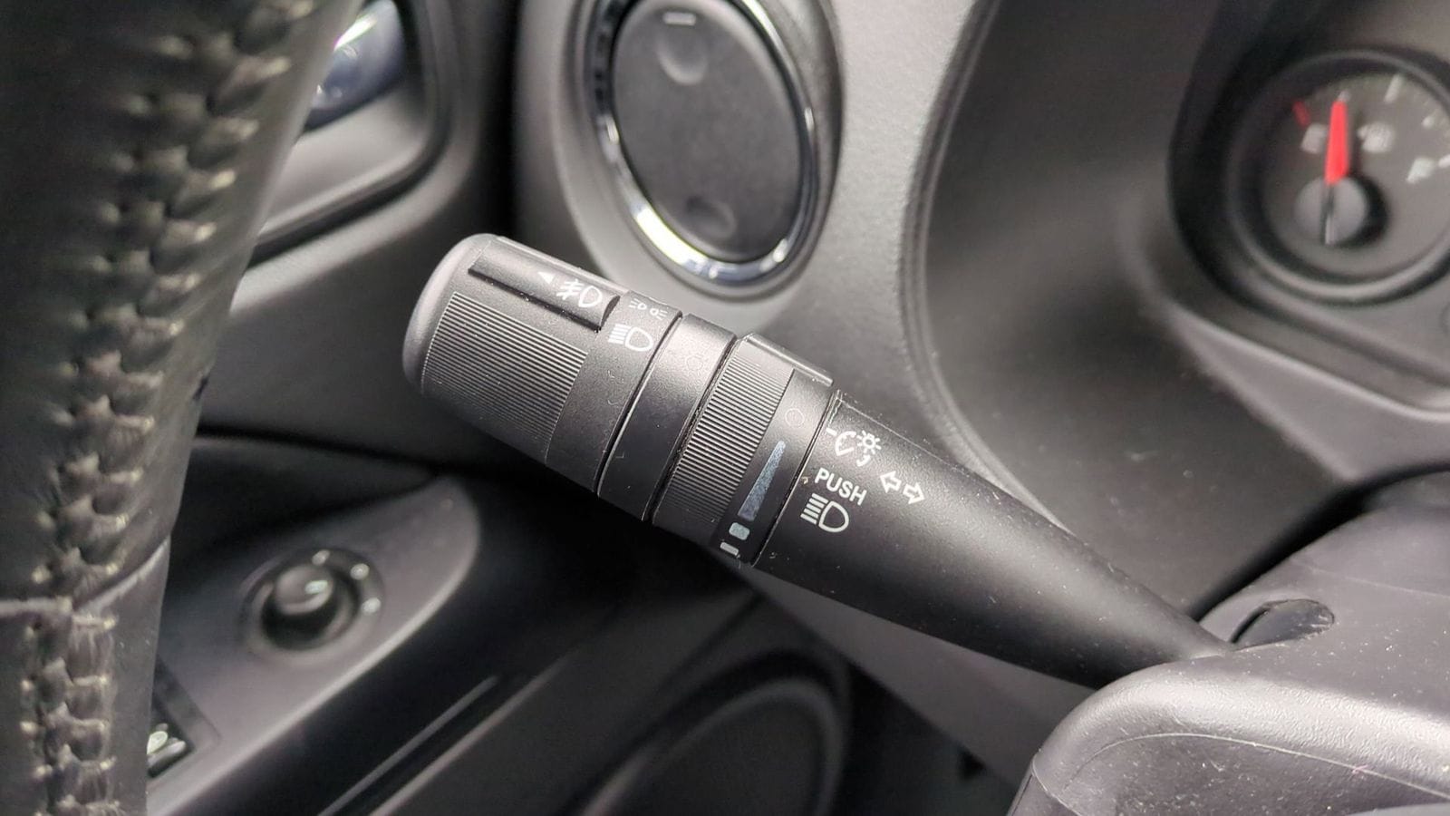 Thumbnail: 2012 Jeep Patriot - 25