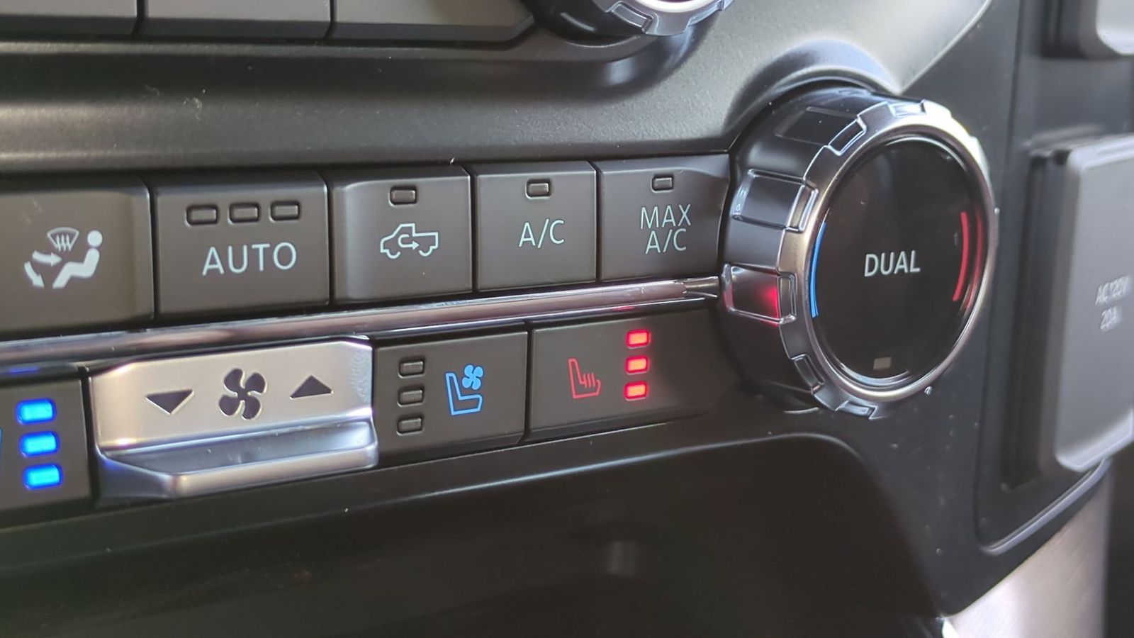 Thumbnail: 2025 Ford F-150 - 32