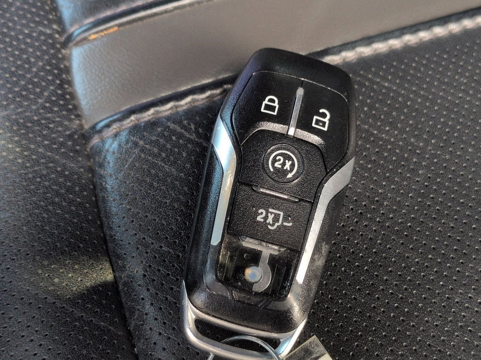 Thumbnail: 2015 Ford F-150 - 43