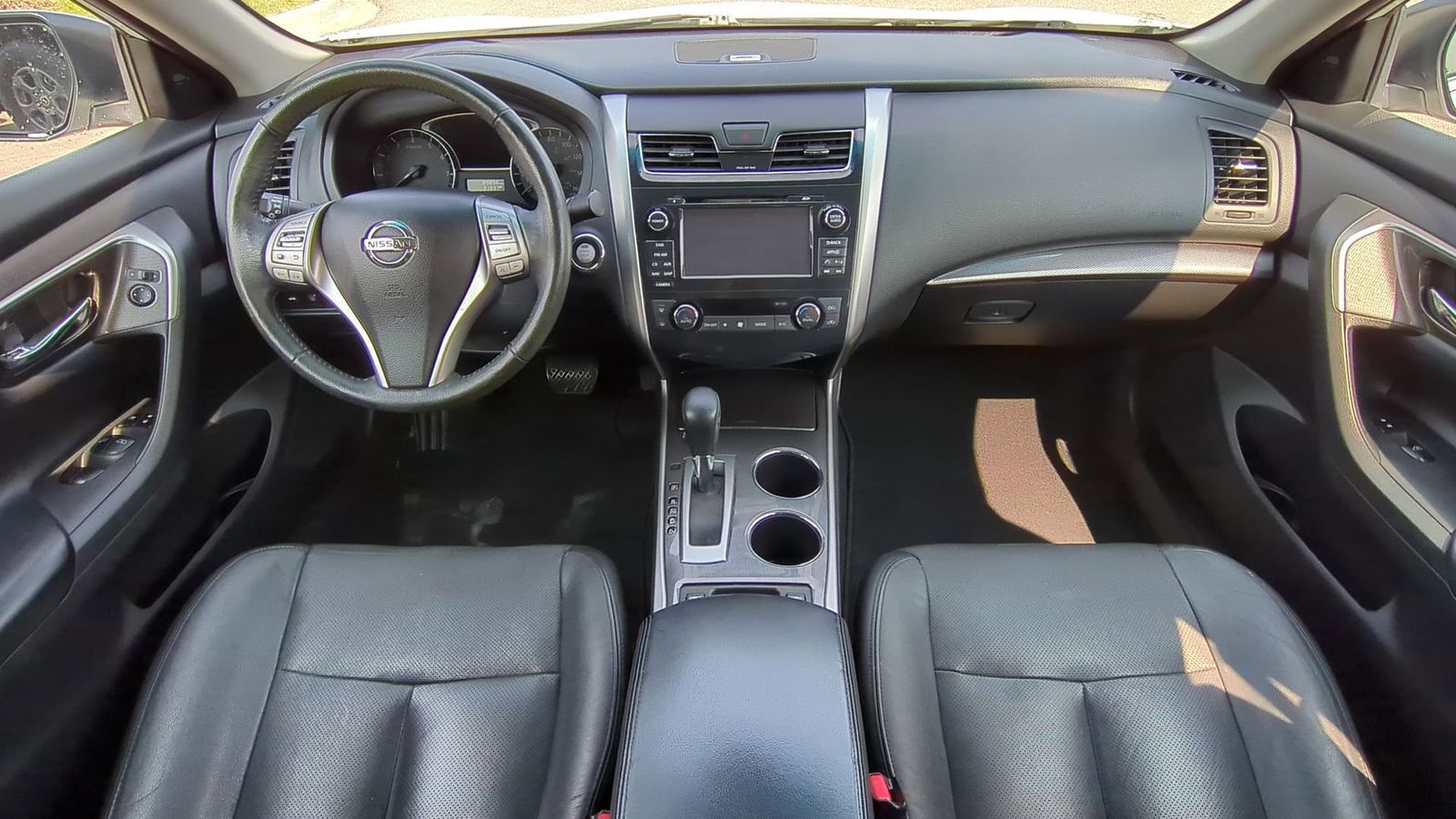 Thumbnail: 2014 Nissan Altima - 14
