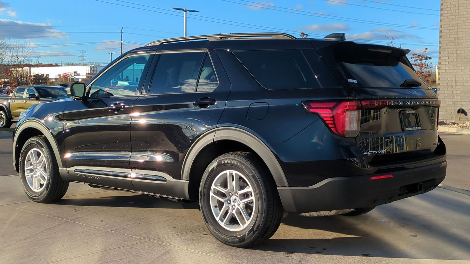 Thumbnail: 2026 Ford Explorer - 3