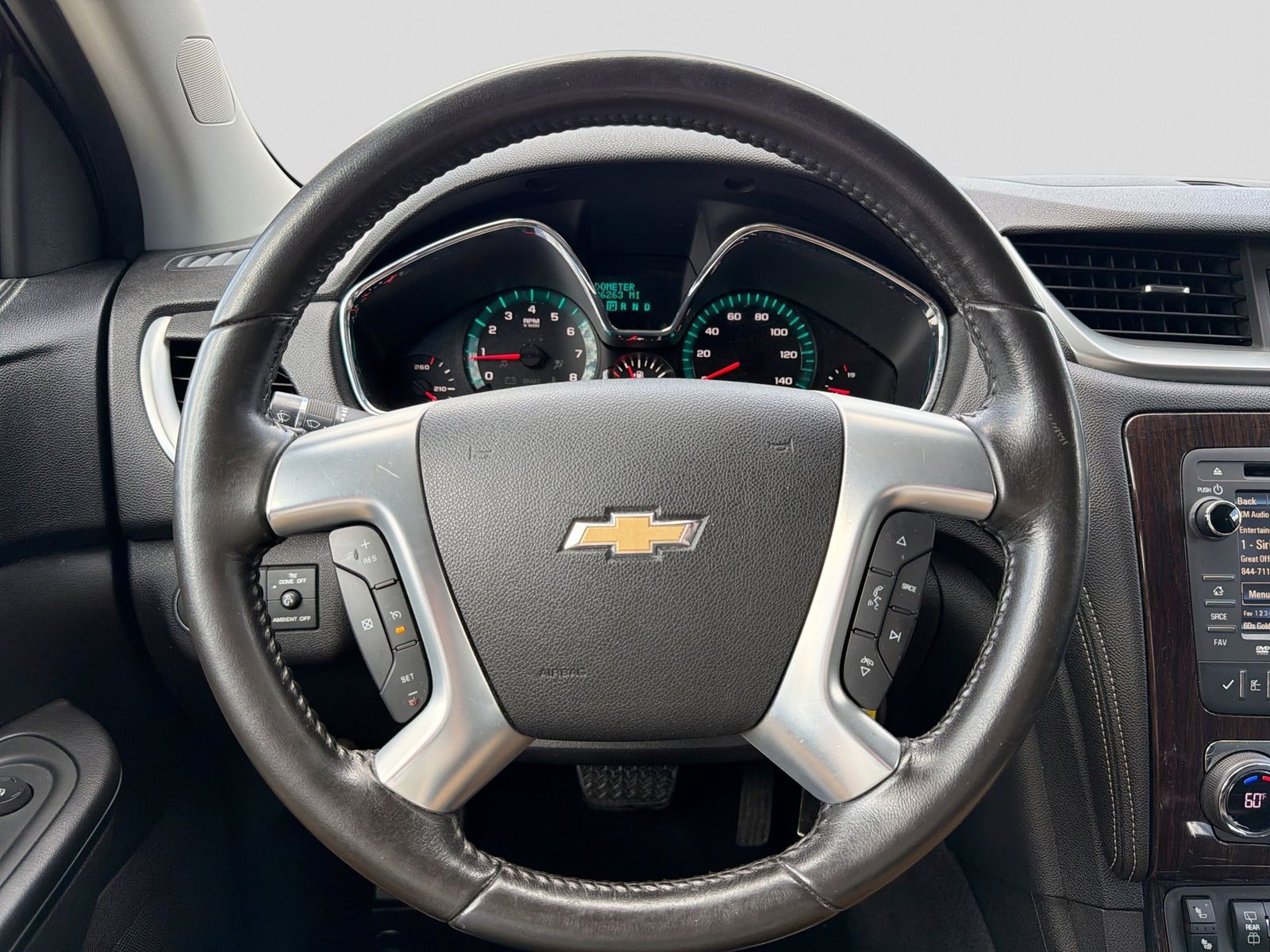 Thumbnail: 2015 Chevrolet Traverse - 28