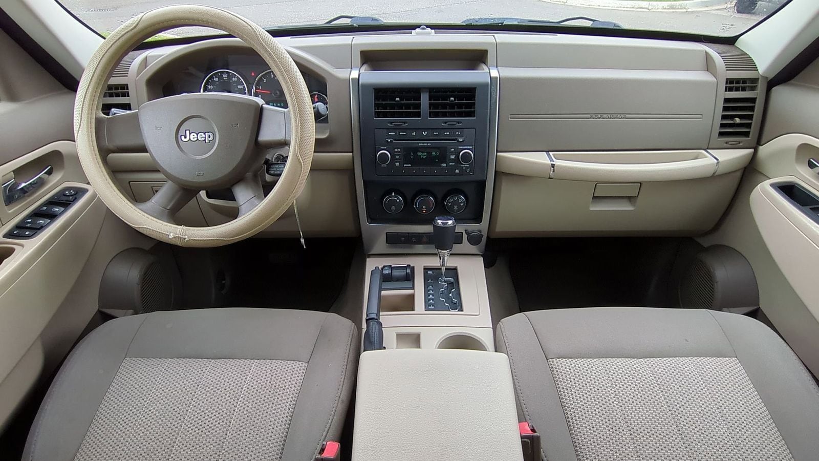 Thumbnail: 2009 Jeep Liberty - 14
