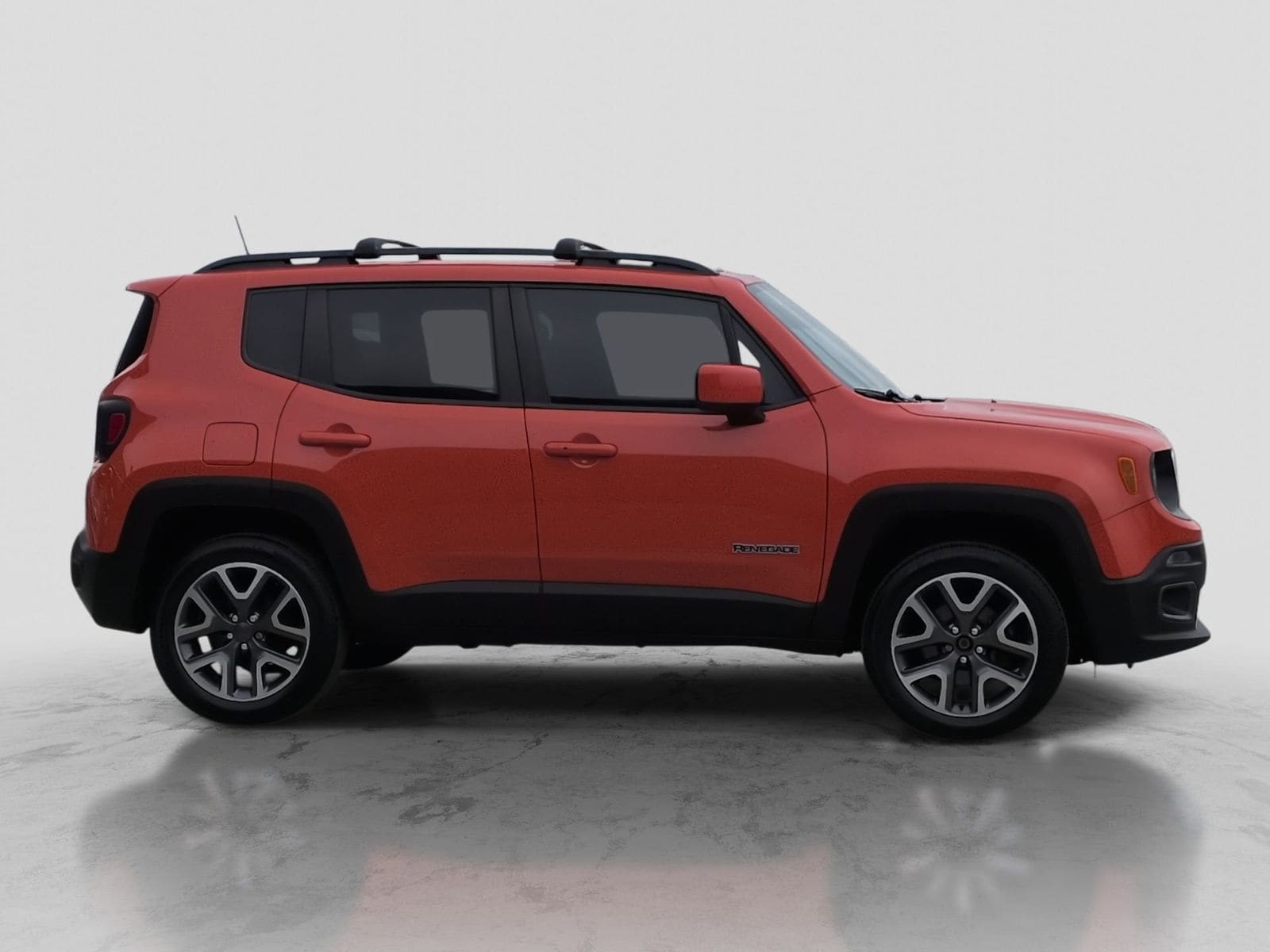 Thumbnail: 2017 Jeep Renegade - 9