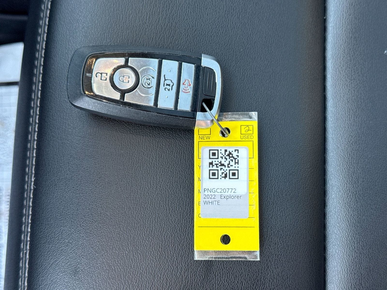 Thumbnail: 2022 Ford Explorer - 39