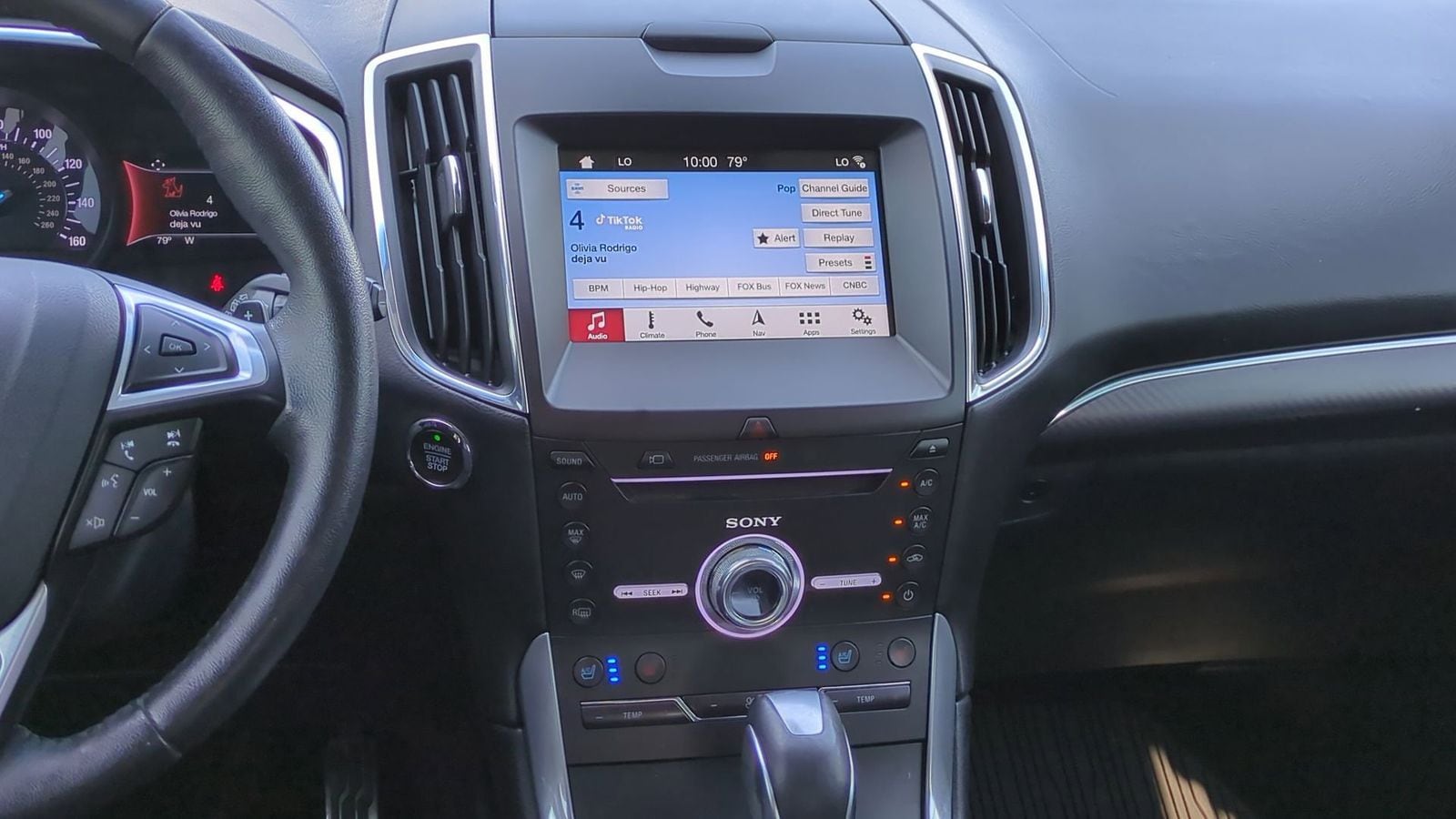 Thumbnail: 2017 Ford Edge - 30